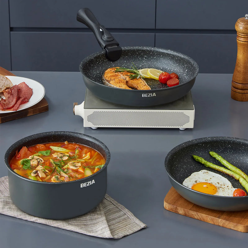Induction Cookware Set 10 Pieces Nonstick Pots Pans Removable Handles