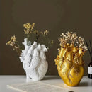 Simulation Heart Shape Resin Vase For Home Study Office Decor