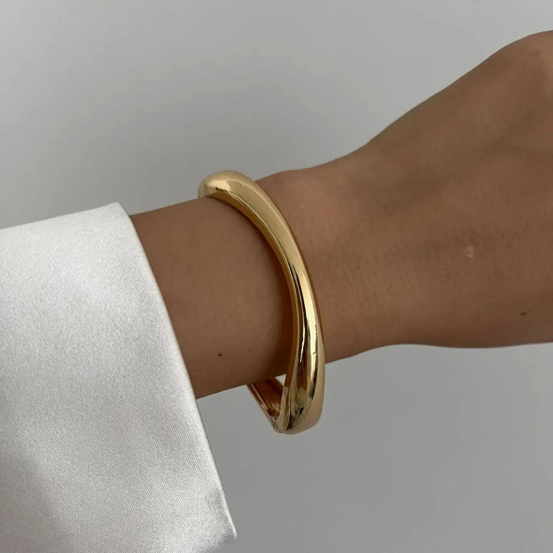 DIEZI Vintage Metal Cuff Bangles Set Gold Silver Geometric Styles