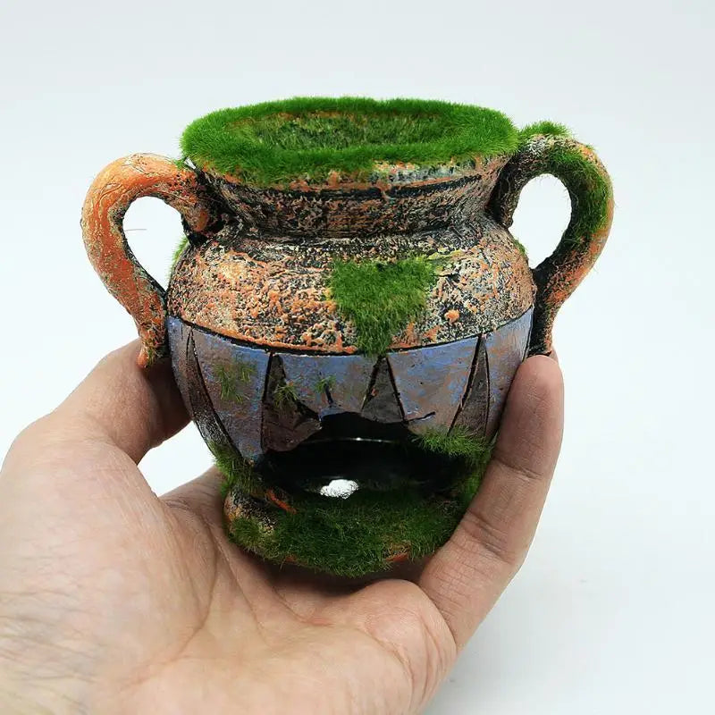 Resin Aquarium Vase With Moss Decoration For Fish And Shrimp Tanks